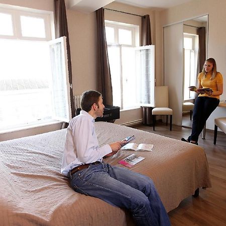 Hotel Memorial سانت كونتان المظهر الخارجي الصورة