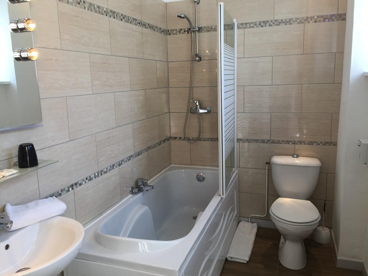 Hotel Memorial سانت كونتان المظهر الخارجي الصورة